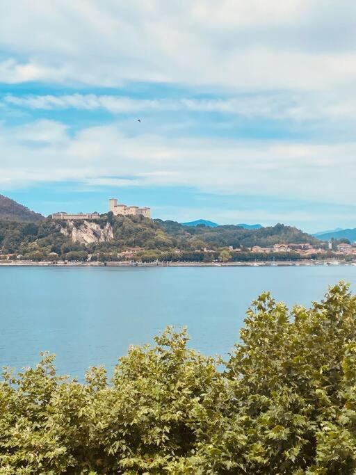 Babalu Con Vista Lago Arona Ngoại thất bức ảnh